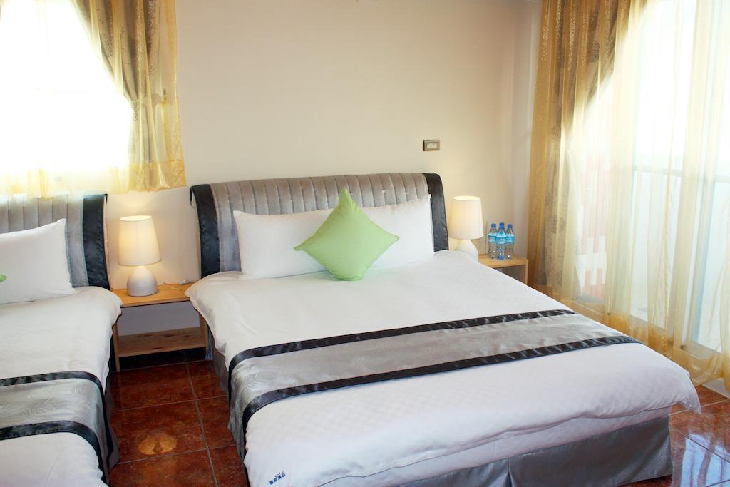 Mary 18 Apartment Taitung ภายนอก รูปภาพ