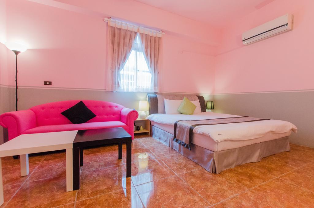 Mary 18 Apartment Taitung ภายนอก รูปภาพ